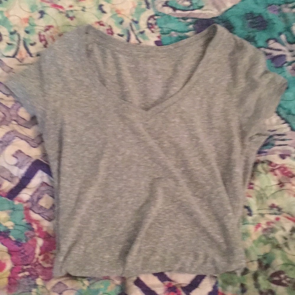 Women’s v neck t shirt
